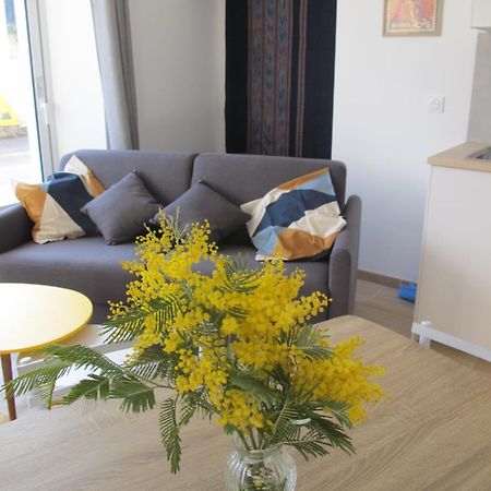 Rose Garden Bayeux Bed & Breakfast ภายนอก รูปภาพ